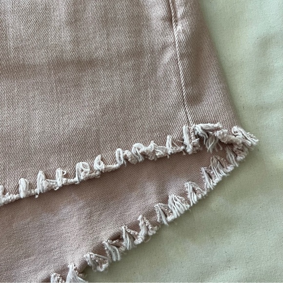 L'Agence Zoe Shorts in Petal - Picture 8 of 15